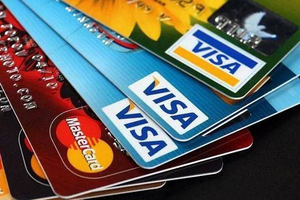 夫妻回應(yīng)剪掉名下所有信用卡 信用卡有什么好處和壞處 夫妻回應(yīng)剪掉名下所有信用卡 信用卡有什么好處和壞處