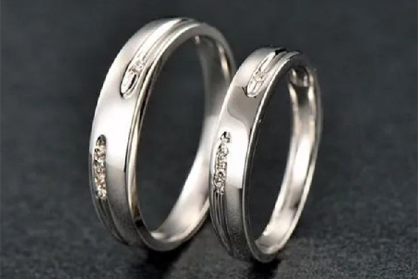 925銀用火燒可以驗(yàn)真假嗎 925銀怎么看真假 925銀用火燒可以驗(yàn)真假嗎 925銀怎么看真假