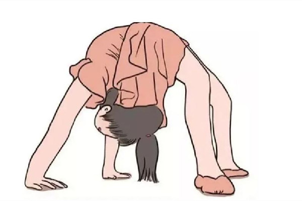 別再讓“下腰癱”毀了孩子 下腰會(huì)不會(huì)傷到腰 別再讓“下腰癱”毀了孩子 下腰會(huì)不會(huì)傷到腰