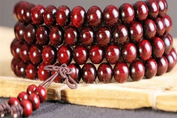 小葉紫檀手串有金星的好還是沒金星的好 小葉紫檀手串有品質(zhì)等級嗎 小葉紫檀手串有金星的好還是沒金星的好 小葉紫檀手串有品質(zhì)等級嗎