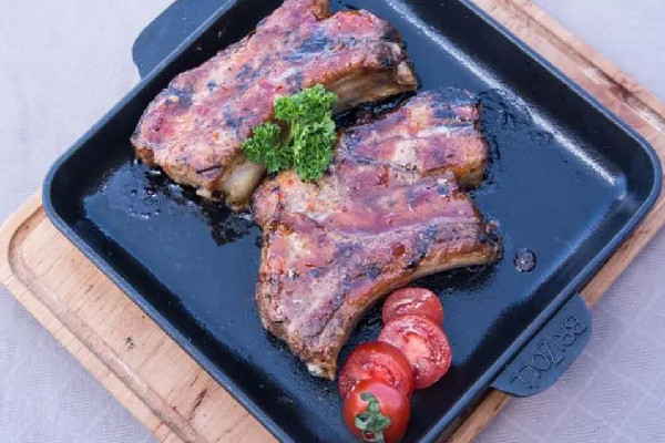 中國人均肉類消費遠超膳食標準 肉類每天吃多少合適 中國人均肉類消費遠超膳食標準 肉類每天吃多少合適