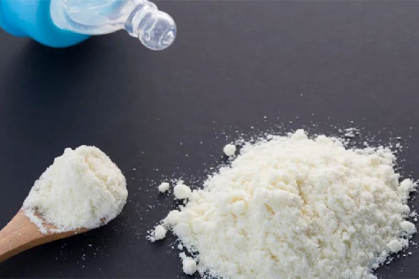 奶粉一段二段三段有什么區(qū)別 奶粉有4段嗎 奶粉一段二段三段有什么區(qū)別 奶粉有4段嗎