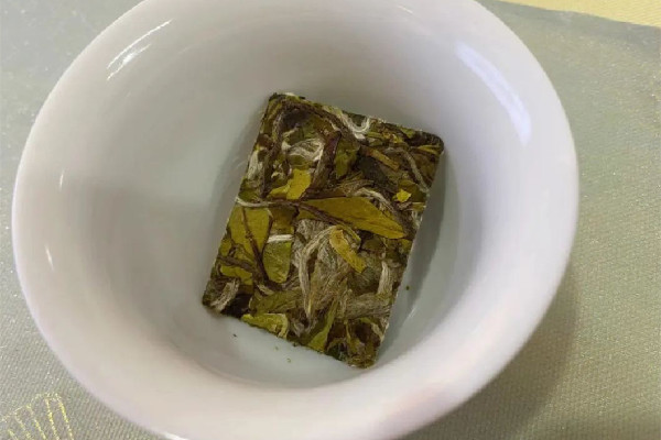 白牡丹茶喝了會失眠嗎 白牡丹茶對身體好嗎 白牡丹茶喝了會失眠嗎 白牡丹茶對身體好嗎