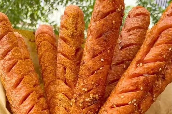 淀粉腸是什么做的 淀粉腸有面粉嗎 淀粉腸是什么做的 淀粉腸有面粉嗎