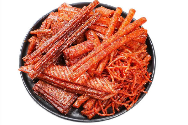 首個(gè)吃辣條的人找到了 辣條是用什么做的 首個(gè)吃辣條的人找到了 辣條是用什么做的