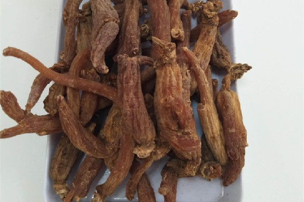 紅參服用多久為一個療程 紅參吃多了有什么副作用 紅參服用多久為一個療程 紅參吃多了有什么副作用