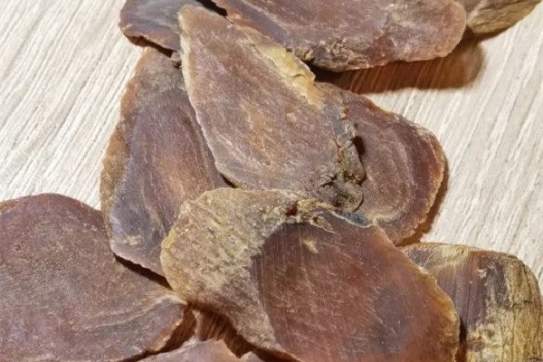紅參的價(jià)格多少錢(qián)一斤 紅參是不是高麗參