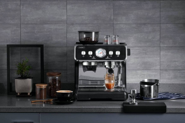 咖啡機(jī)家用什么品牌好 咖啡機(jī)多少錢(qián)一臺(tái)家庭用