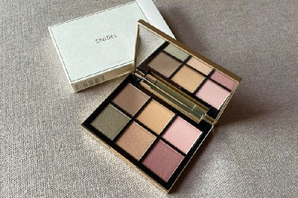 眼影買什么牌子好 眼影買貴的還是便宜的 眼影買什么牌子好 眼影買貴的還是便宜的