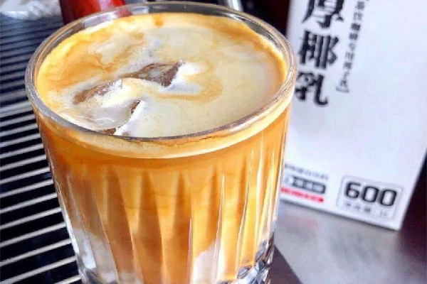 生椰拿鐵是苦的還是甜的 生椰拿鐵什么味道 生椰拿鐵是苦的還是甜的 生椰拿鐵什么味道