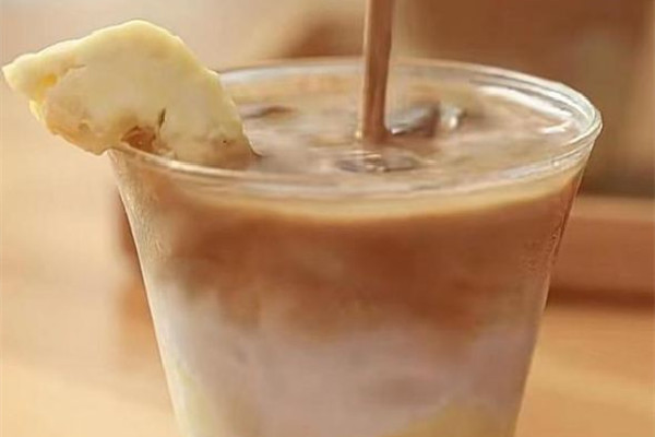 生椰拿鐵減肥可以喝嗎 生椰拿鐵的熱量 生椰拿鐵減肥可以喝嗎 生椰拿鐵的熱量
