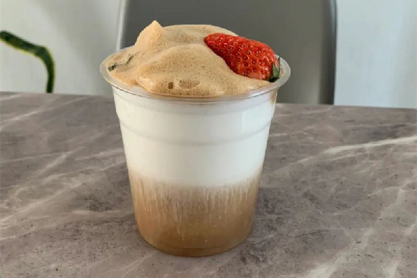 生椰拿鐵是咖啡嗎 生椰拿鐵是什么做的 生椰拿鐵是咖啡嗎 生椰拿鐵是什么做的