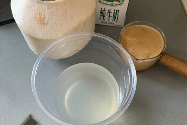 生椰拿鐵是咖啡嗎 生椰拿鐵是什么做的 生椰拿鐵是咖啡嗎 生椰拿鐵是什么做的