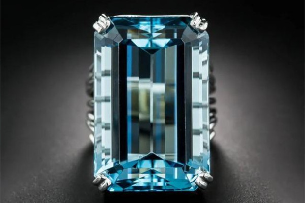 海藍寶石產地主要有哪些 海藍寶石什么樣的好 海藍寶石產地主要有哪些 海藍寶石什么樣的好