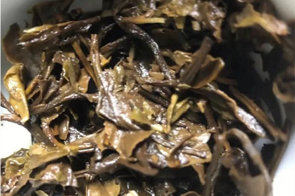 老白茶用多少度的水沖泡好 老白茶用什么茶具最好 老白茶用多少度的水沖泡好 老白茶用什么茶具最好