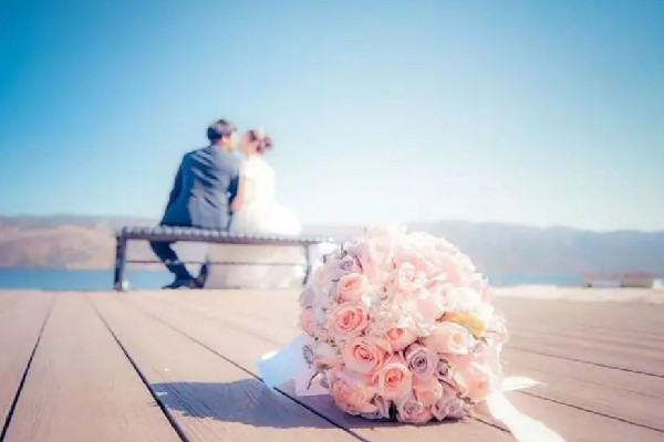 委員建議年輕人樹(shù)立正確婚育觀 婚姻觀包括哪些方面