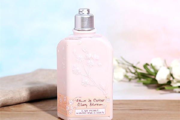 歐舒丹身體乳怎么鑒別真假 歐舒丹身體乳有盒子包裝嗎 歐舒丹身體乳怎么鑒別真假 歐舒丹身體乳有盒子包裝嗎