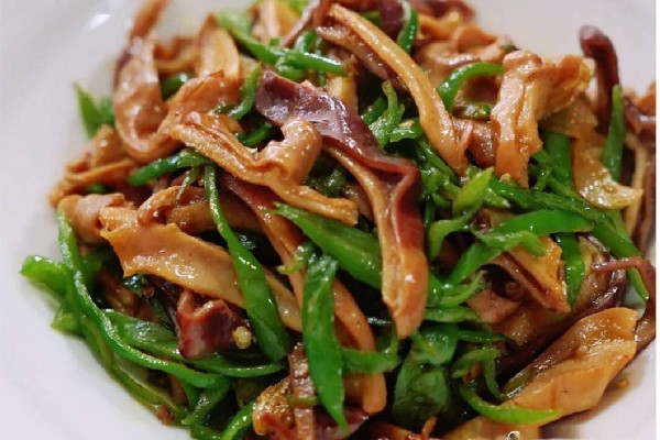 豬肚煮多少時(shí)間最好 豬肚煮時(shí)間久了會很難嚼嗎 豬肚煮多少時(shí)間最好 豬肚煮時(shí)間久了會很難嚼嗎