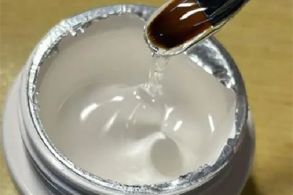 美甲延長(zhǎng)膠要烤多久 美甲延長(zhǎng)膠要擦浮膠嗎