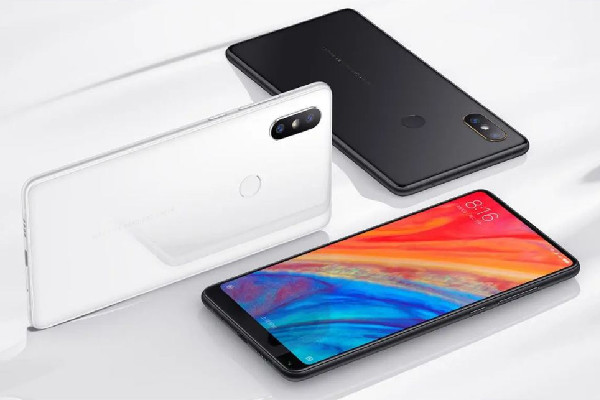 我國每年廢棄手機(jī)約4億部 手機(jī)一般能用幾年 我國每年廢棄手機(jī)約4億部 手機(jī)一般能用幾年