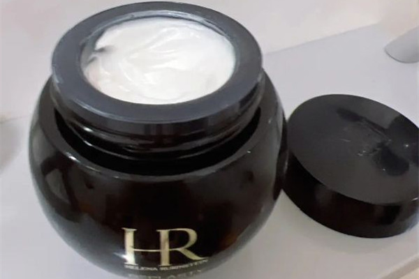 赫蓮娜面霜和海藍之謎面霜哪個好用 赫蓮娜面霜和科顏氏面霜哪個好 赫蓮娜面霜和海藍之謎面霜哪個好用 赫蓮娜面霜和科顏氏面霜哪個好