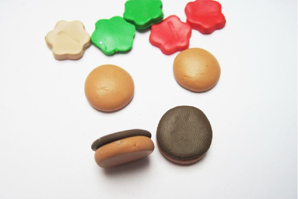 橡皮泥有味道是環(huán)保的嗎 橡皮泥買(mǎi)什么樣的好 橡皮泥有味道是環(huán)保的嗎 橡皮泥買(mǎi)什么樣的好