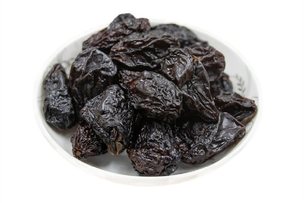 西梅怎么做成西梅干 西梅干有營(yíng)養(yǎng)嗎 西梅怎么做成西梅干 西梅干有營(yíng)養(yǎng)嗎