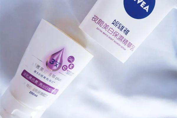 美白身體乳的使用方法 美白身體乳可以涂臉上嗎 美白身體乳的使用方法 美白身體乳可以涂臉上嗎