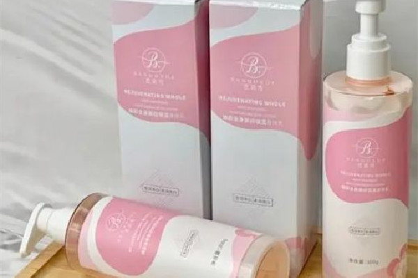 美白身體乳用多久才會有效果 美白身體乳用了長毛怎么辦 美白身體乳用多久才會有效果 美白身體乳用了長毛怎么辦