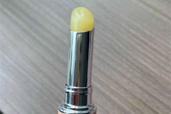 dhc唇膏怎么樣 dhc唇膏的功效和作用 dhc唇膏怎么樣 dhc唇膏的功效和作用