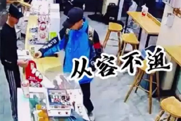 男子偽裝外賣小哥奶茶店偷外賣 奶茶有營養(yǎng)嗎