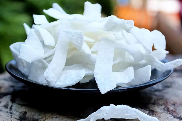 椰子片是油炸的嗎 椰子片對(duì)身體好嗎 椰子片是油炸的嗎 椰子片對(duì)身體好嗎