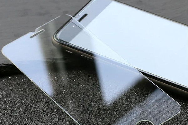 手機(jī)膜里的氣泡怎么消 手機(jī)膜的氣泡會(huì)自己消失嗎 手機(jī)膜里的氣泡怎么消 手機(jī)膜的氣泡會(huì)自己消失嗎