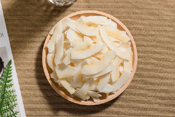 椰子片能泡軟嗎 椰子片泡水好喝嗎 椰子片能泡軟嗎 椰子片泡水好喝嗎