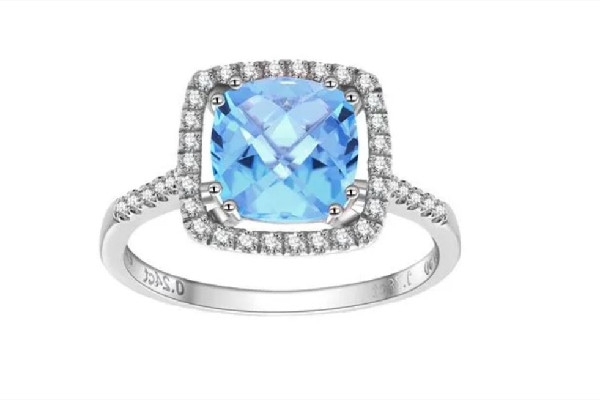 托帕石會越戴越亮嗎 托帕石戴久了會變色嗎 托帕石會越戴越亮嗎 托帕石戴久了會變色嗎