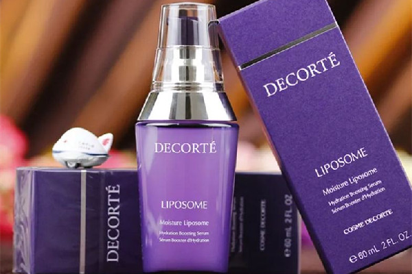 肌底液適合白天還是晚上 肌底液什么時(shí)候擦最好 肌底液適合白天還是晚上 肌底液什么時(shí)候擦最好