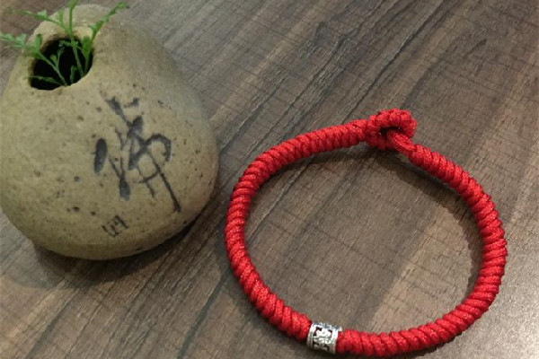 去寺廟求姻緣怎么求 去寺廟求姻緣有什么講究 去寺廟求姻緣怎么求 去寺廟求姻緣有什么講究