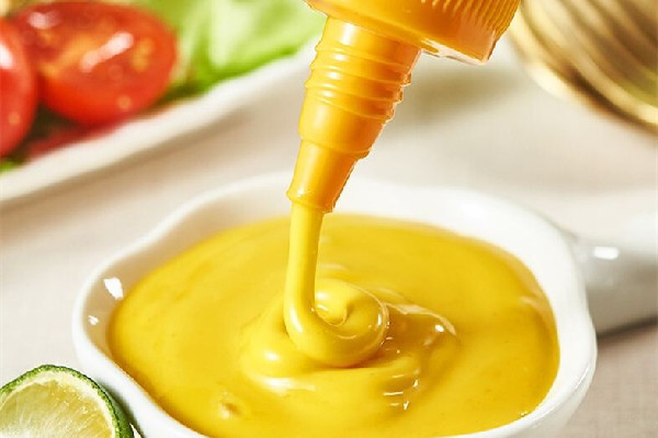 黃芥末醬是蛋黃醬嗎 黃芥末醬搭配什么食物