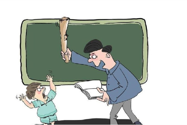 中學老師連續(xù)腳踹扇臉十多名學生 老師打學生屬于什么行為