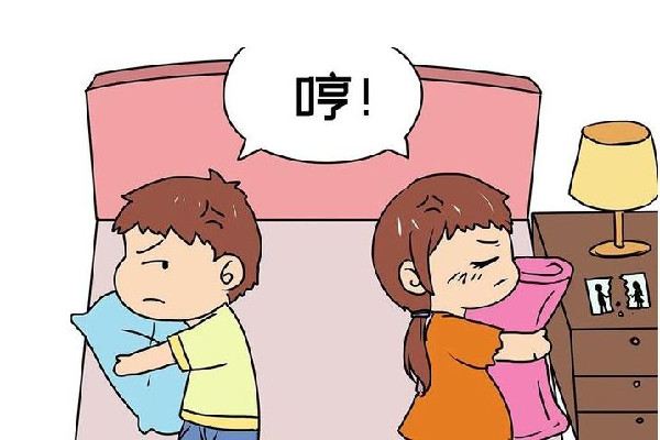 吃面崩潰女生:生氣因?qū)ο笥X得丟人 情侶吵架了怎么緩和關(guān)系 吃面崩潰女生:生氣因?qū)ο笥X得丟人 情侶吵架了怎么緩和關(guān)系