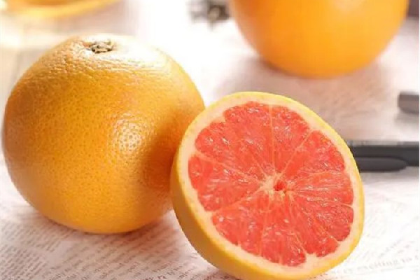 葡萄柚和西柚的營養(yǎng)哪個好 葡萄柚不能和什么一起吃