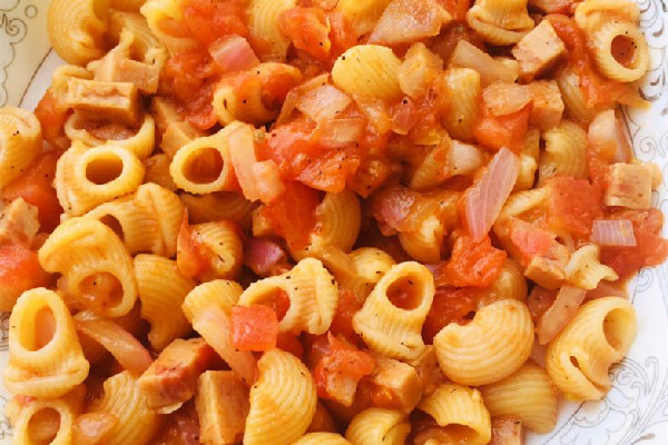 意大利面和米飯的熱量哪個(gè)熱量高 意大利面和和普通面區(qū)別 意大利面和米飯的熱量哪個(gè)熱量高 意大利面和和普通面區(qū)別