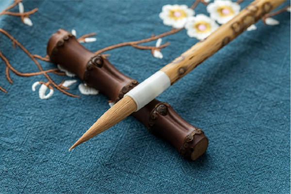 毛筆適合幾歲小孩子學(xué) 毛筆可以自學(xué)嗎 毛筆適合幾歲小孩子學(xué) 毛筆可以自學(xué)嗎