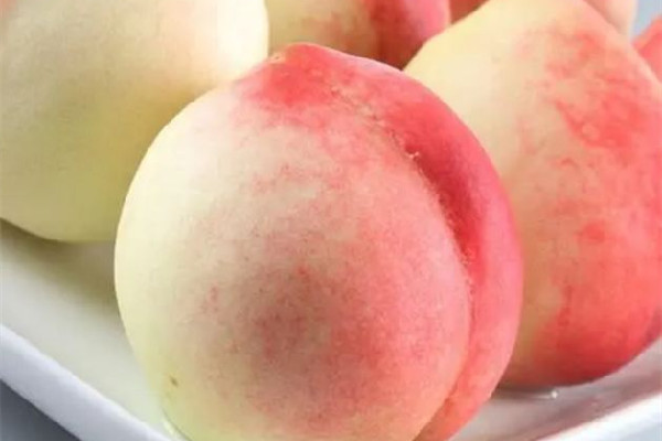 水蜜桃的功效和作用 水蜜桃吃了會上火嗎 水蜜桃的功效和作用 水蜜桃吃了會上火嗎