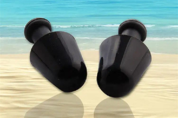 游泳耳塞會(huì)不會(huì)碰到耳膜 游泳耳塞對(duì)耳朵有沒有傷害 游泳耳塞會(huì)不會(huì)碰到耳膜 游泳耳塞對(duì)耳朵有沒有傷害