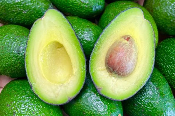 牛油果有什么營養(yǎng)價值和功效 牛油果可以減肥嗎 牛油果有什么營養(yǎng)價值和功效 牛油果可以減肥嗎