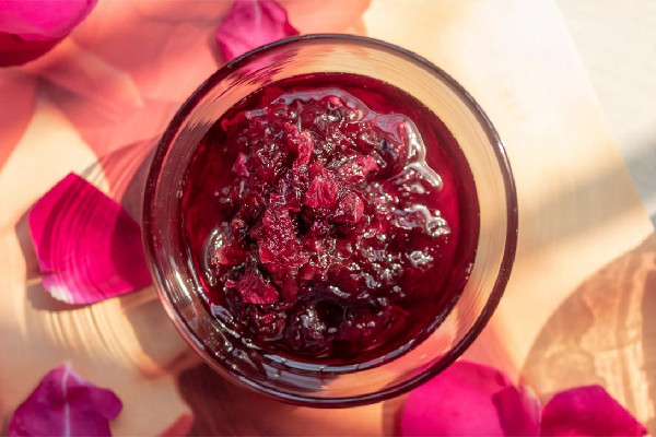 玫瑰花醬的功效和作用 玫瑰花醬可以美白嗎 玫瑰花醬的功效和作用 玫瑰花醬可以美白嗎