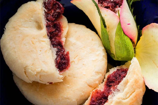 鮮花餅適合減肥吃嗎 鮮花餅的熱量高不高 鮮花餅適合減肥吃嗎 鮮花餅的熱量高不高