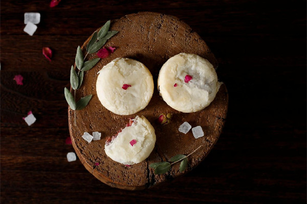 鮮花餅保質(zhì)期多長(zhǎng)時(shí)間 鮮花餅可以放冰箱保存嗎 鮮花餅保質(zhì)期多長(zhǎng)時(shí)間 鮮花餅可以放冰箱保存嗎