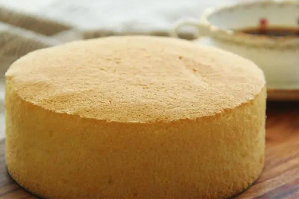 戚風(fēng)蛋糕的配方與制作 戚風(fēng)蛋糕有什么面粉 戚風(fēng)蛋糕的配方與制作 戚風(fēng)蛋糕有什么面粉